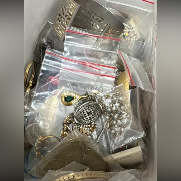 Jewelry - 2 LB Jewelry Bundle | Signed, Luxe, Gold/Silver Mix